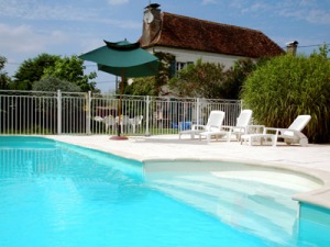 Luxury villa with pool in Osserain -  La Maison Thyarre