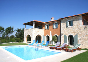 Draga Villa, Pifari