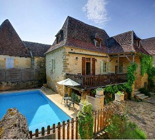 luxury villa in South West France