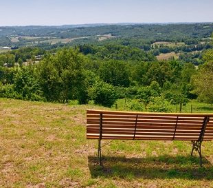 peaks in the Dordogne