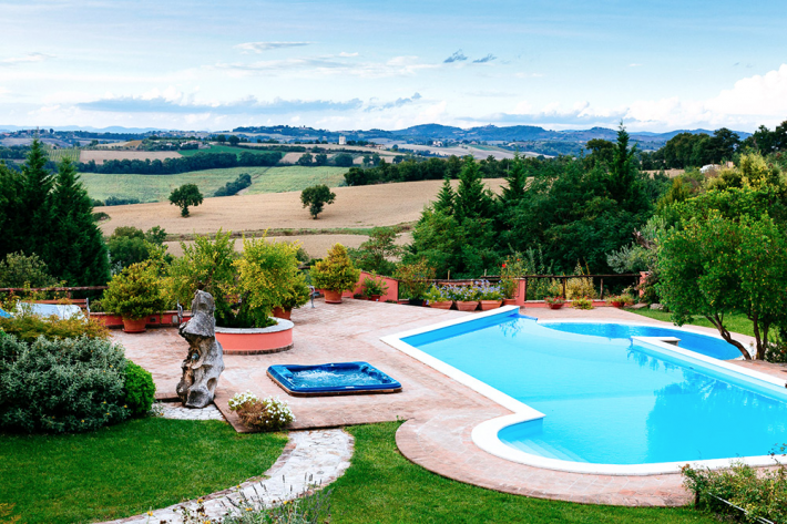 Villa Due Santi: The house made for big kids in the heart of the Umbrian countryside 