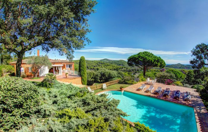 vintage travel villas spain