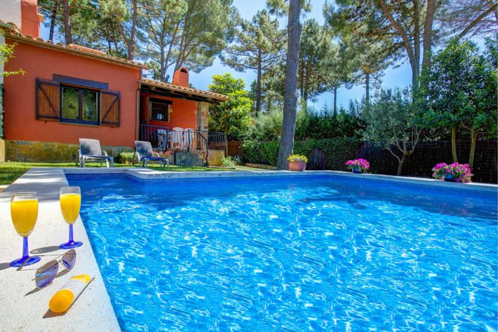 Nispero, Begur, Costa Brava