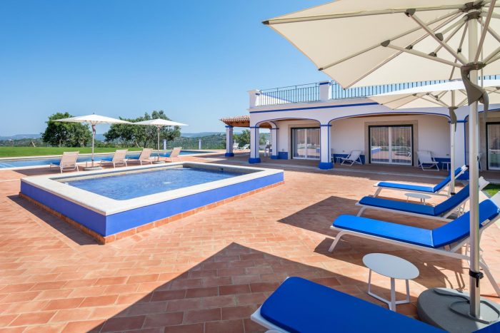 Experience authentic Algarve at the stylish Sky 1 Villa