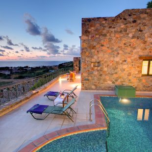 Romantic retreats for two on Crete