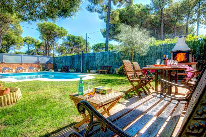 Three fabulous Vintage Travel villas for families on the Costa Brava