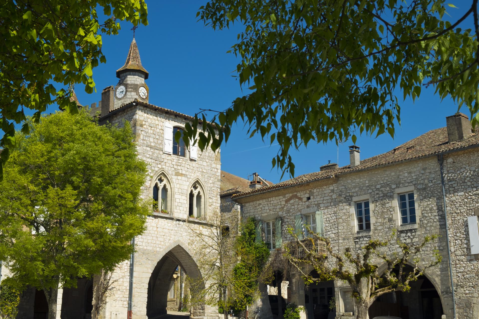 Monflanquin Hilltop Bastide Town