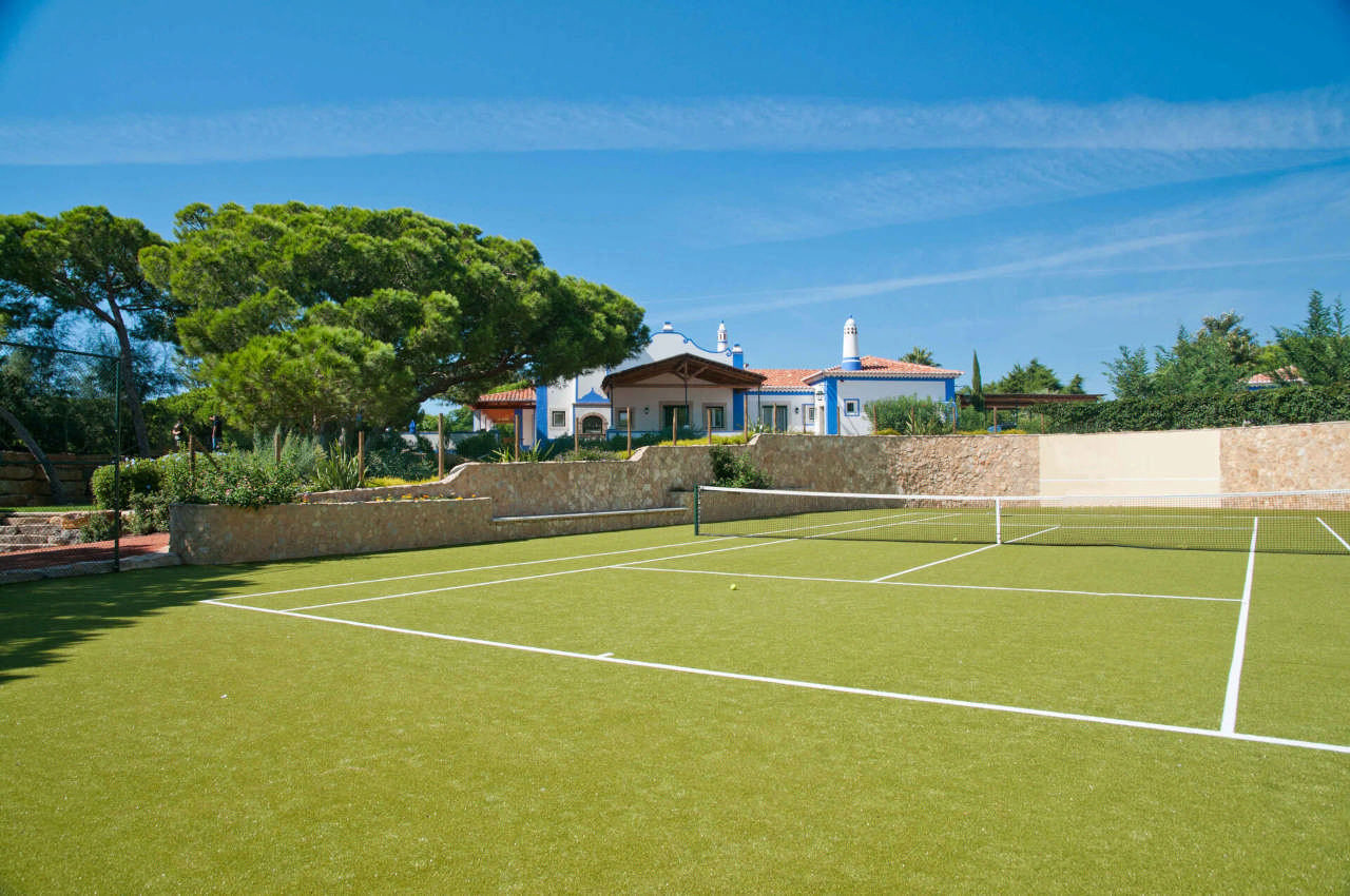 tennis court vintage
