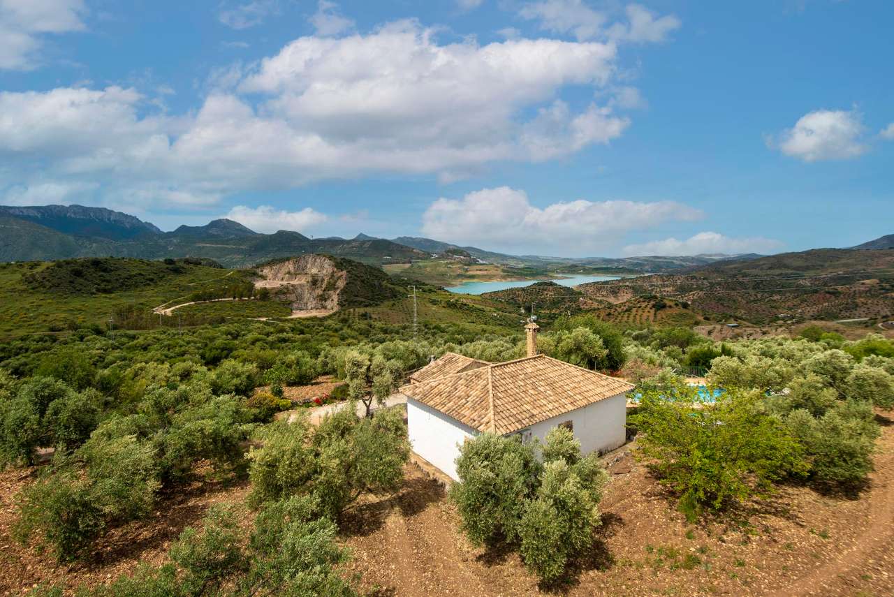 La Zarza Villa, Andalucia, Spain Sleeps 4 Vintage Travel