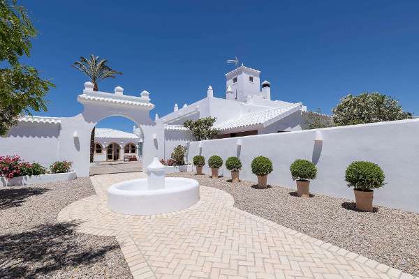 Villas in Conil de la Frontera, Spain With Private Pools - Vintage Travel